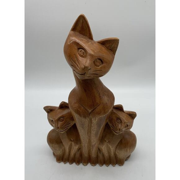 Vintage MCM Carved Solid Wood Cat Trio Cat Sculpture Mom Cat and Two babies 12” - Picture 5 of 7